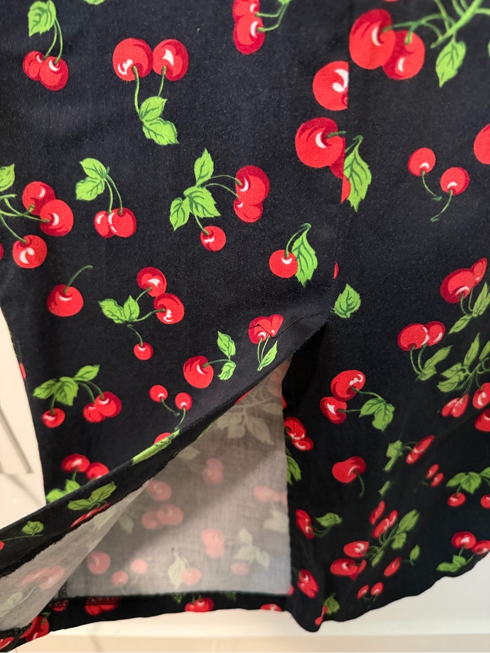 Pinup Couture Black Cherry Print Wiggle Dress Sz S Coquette Retro Bombshell 50’s - Picture 8 of 15